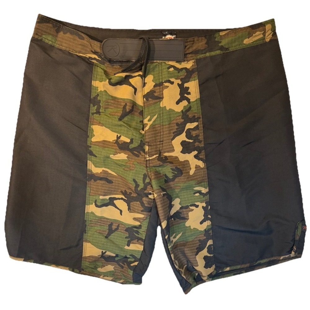 New  Rothco Fighting Shorts Men's Size 42 Black/Woodland Camo Rip Stop